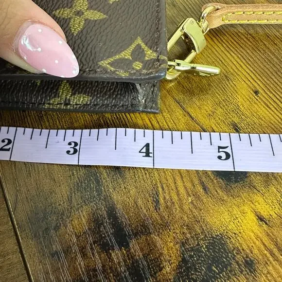 Louis Vuitton Monogram Bucket Accessories Pochette Bag - Picture 13 of 15